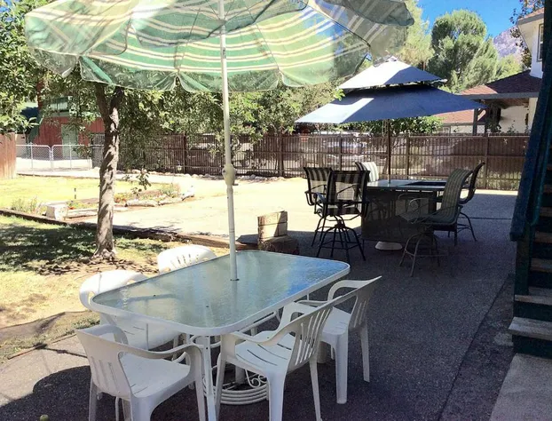 Kern Riverfront Lodge hotel detail image 1