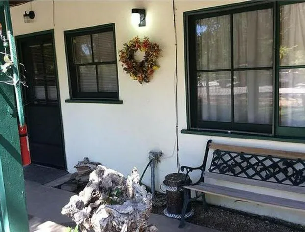 Kern Riverfront Lodge hotel detail image 2