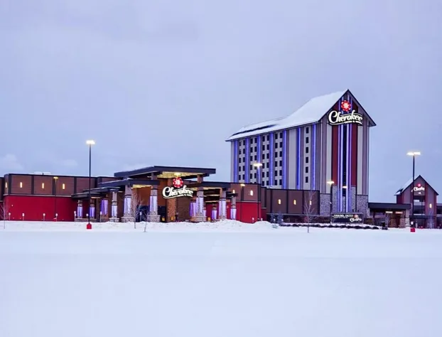 Cherokee Casino & Hotel Roland hotel detail image 1