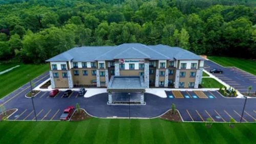 Best Western Plus The Hammondsport Hotel hotel hero