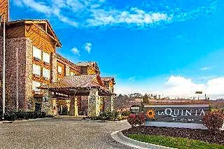 Angler's Lodge Hollister hotel detail image 2