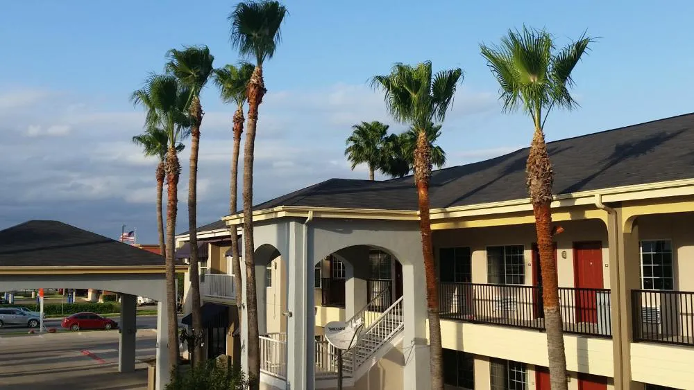 Texas Inn Downtown McAllen hotel hero