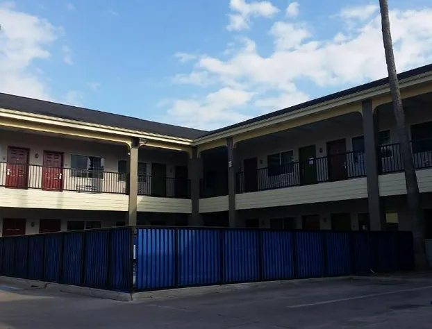 Texas Inn Downtown McAllen hotel detail image 2