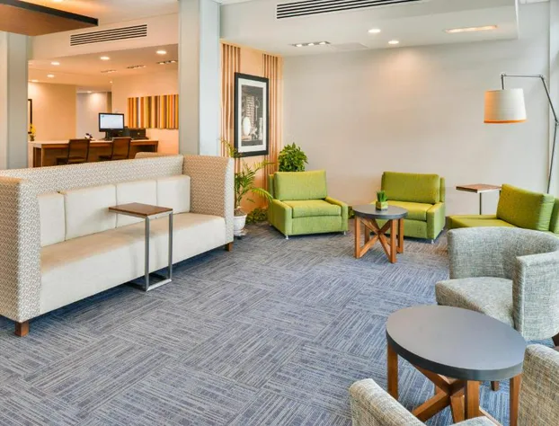 Holiday Inn Express & Suites Salem by IHG hotel detail image 3