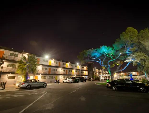 Thunderbird Hotel hotel detail image 4