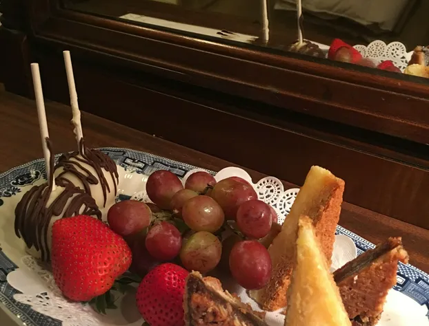 Burke Mansion hotel detail image 2