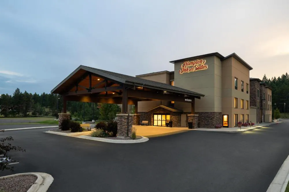 Hampton Inn & Suites Whitefish hotel hero