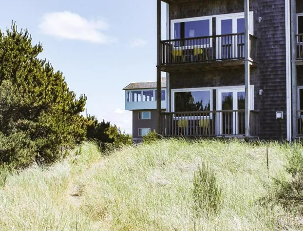 Oceanfront Inn at Discovery Coast hotel detail image 1