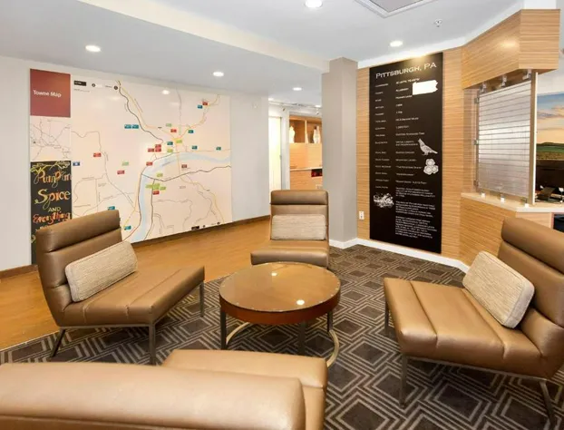 TownePlace Suites by Marriott Pittsburgh Harmarville hotel detail image 1