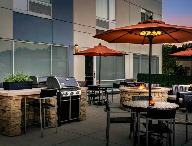 TownePlace Suites by Marriott Pittsburgh Harmarville hotel detail image 3