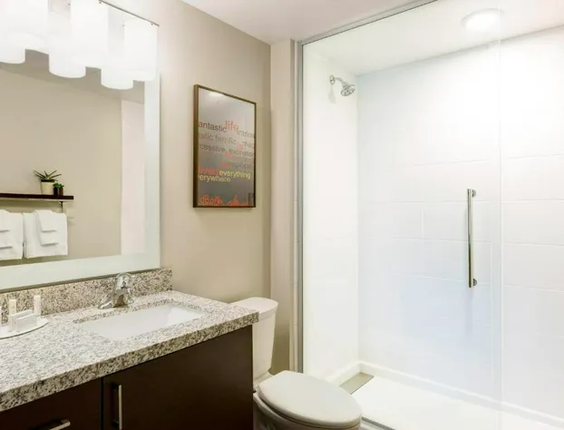 TownePlace Suites by Marriott Pittsburgh Harmarville hotel detail image 4