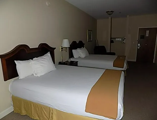 Plantation Oaks Suites & Inn hotel detail image 2