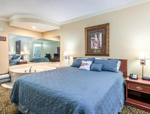Plantation Oaks Suites & Inn hotel detail image 3