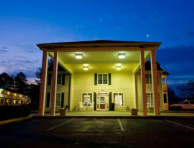 Plantation Oaks Suites & Inn hotel detail image 2