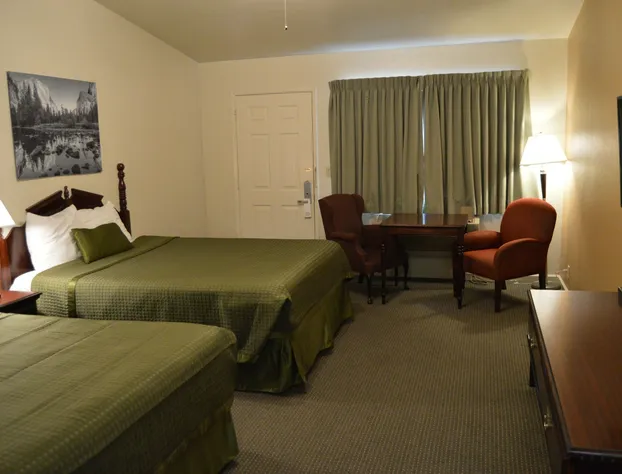 Red Bud Lodge hotel detail image 4