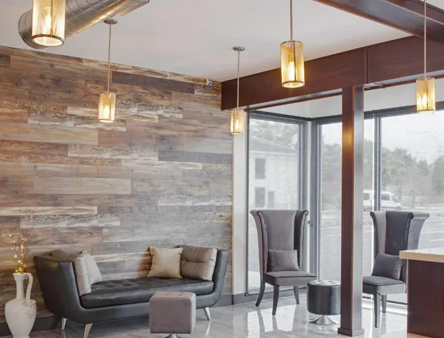 Iris Garden Inn hotel detail image 3