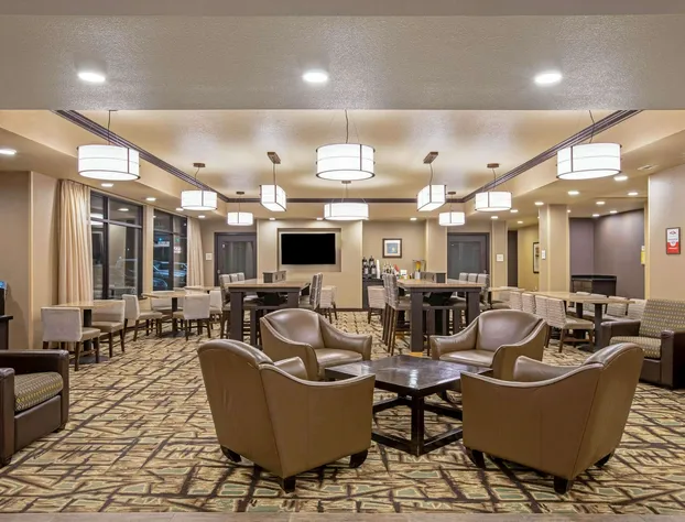 La Quinta Inn & Suites by Wyndham Gillette hotel detail image 4