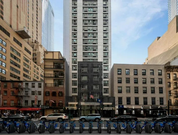 Courtyard by Marriott New York World Trade Center Area hotel detail image 1