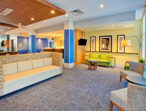 Holiday Inn Express & Suites New Castle by IHG hotel detail image 2