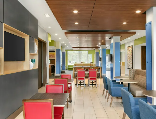 Holiday Inn Express & Suites Salisbury by IHG hotel detail image 3