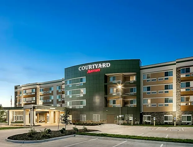 Courtyard by Marriott Omaha Bellevue Beardmore Event Center hotel detail image 1