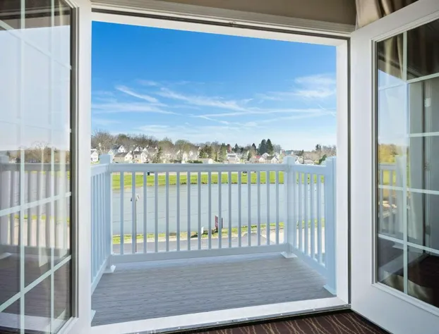 Comfort Suites DuBois Country Club hotel detail image 2