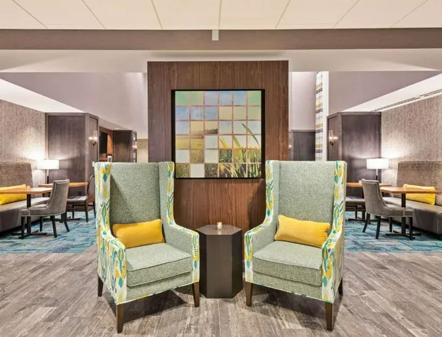 Hampton Inn & Suites North Huntingdon-Irwin hotel detail image 4