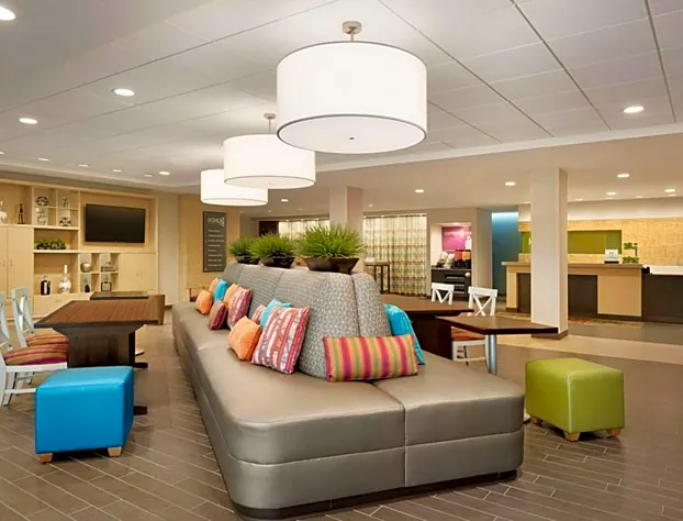 Home2 Suites by Hilton Milwaukee Brookfield hotel detail image 2