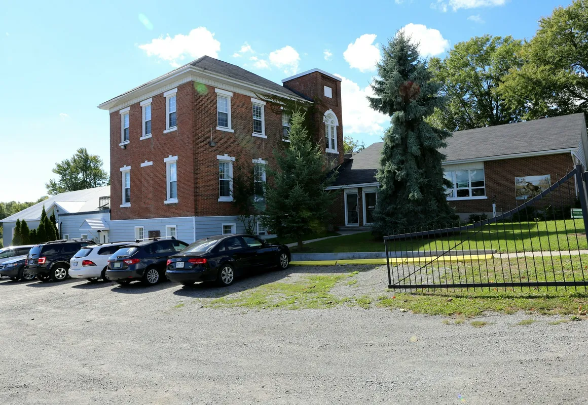 The Bloomfield Inn hotel hero