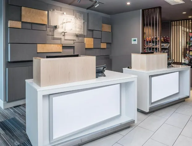 Holiday Inn Express & Suites Kingdom City by IHG hotel detail image 4