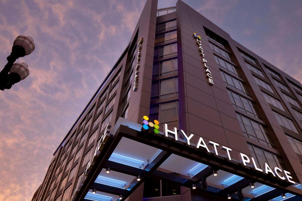 Hyatt Place Arlington/Courthouse Plaza hotel hero