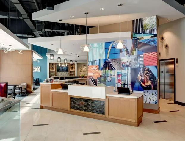 Hyatt Place Arlington/Courthouse Plaza hotel detail image 3