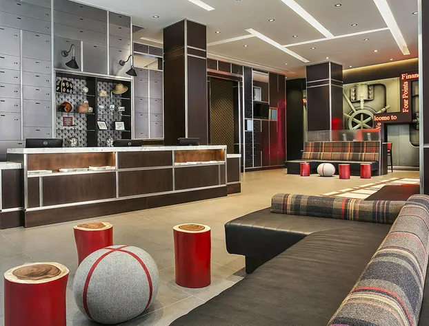 Four Points By Sheraton New York Downtown hotel detail image 1