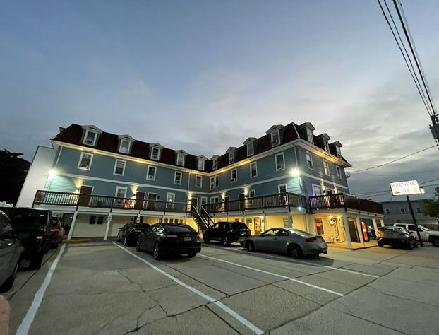 Wildwood Inn, a Travelodge by Wyndham hotel detail image 1