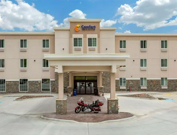 Comfort Inn & Suites Near Mt. Rushmore hotel detail image 1