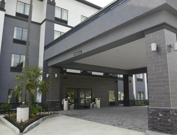 Best Western Plus Prien Lake Hotel & Suites - Lake Charles hotel detail image 2