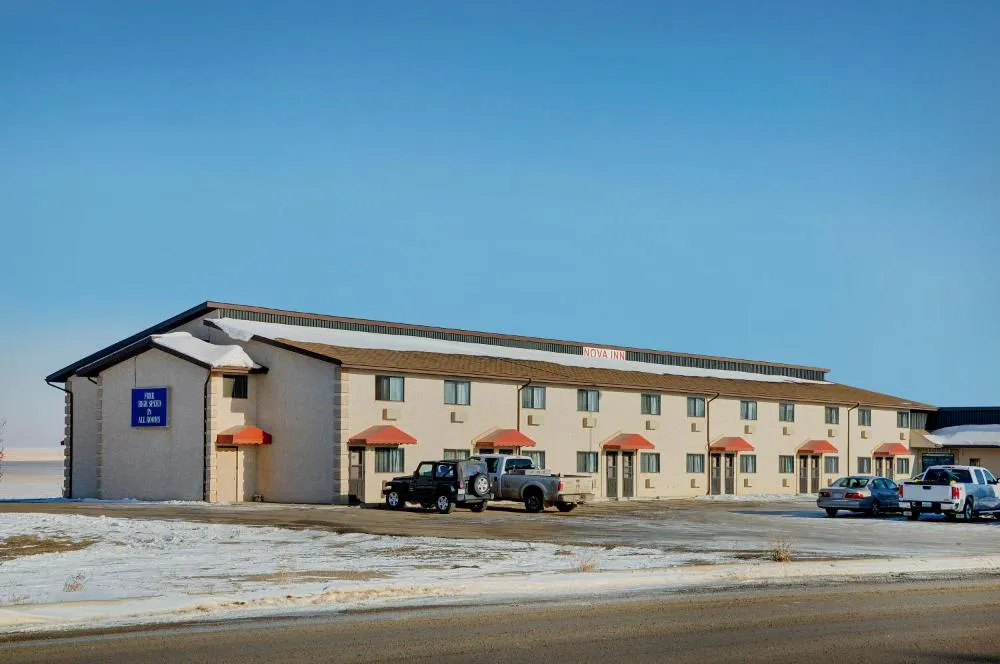 Nova Inn Kindersley hotel hero