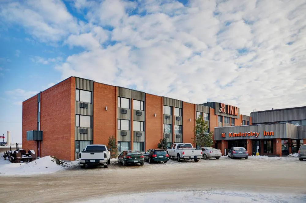 Kindersley Inn hotel hero