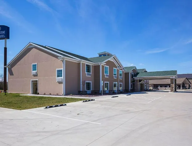 Cobblestone Inn & Suites - Altamont hotel detail image 2