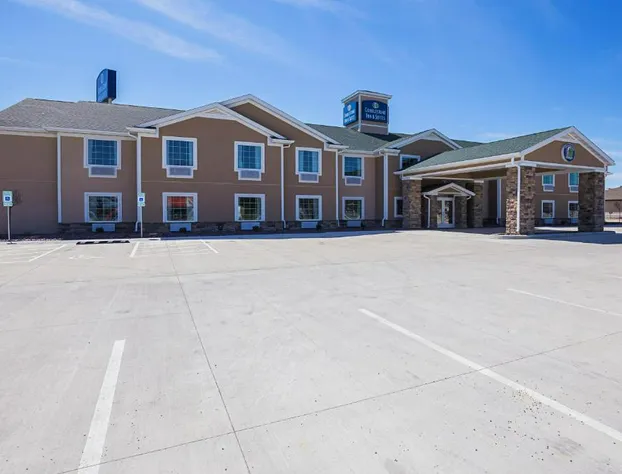 Cobblestone Inn & Suites - Altamont hotel detail image 1