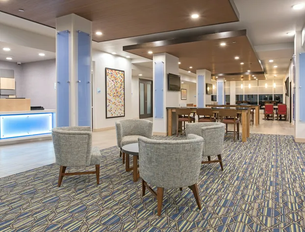 Holiday Inn Express and Suites Lincoln I - 80 by IHG hotel detail image 4