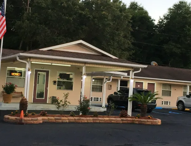 Blackwater Inn hotel detail image 2