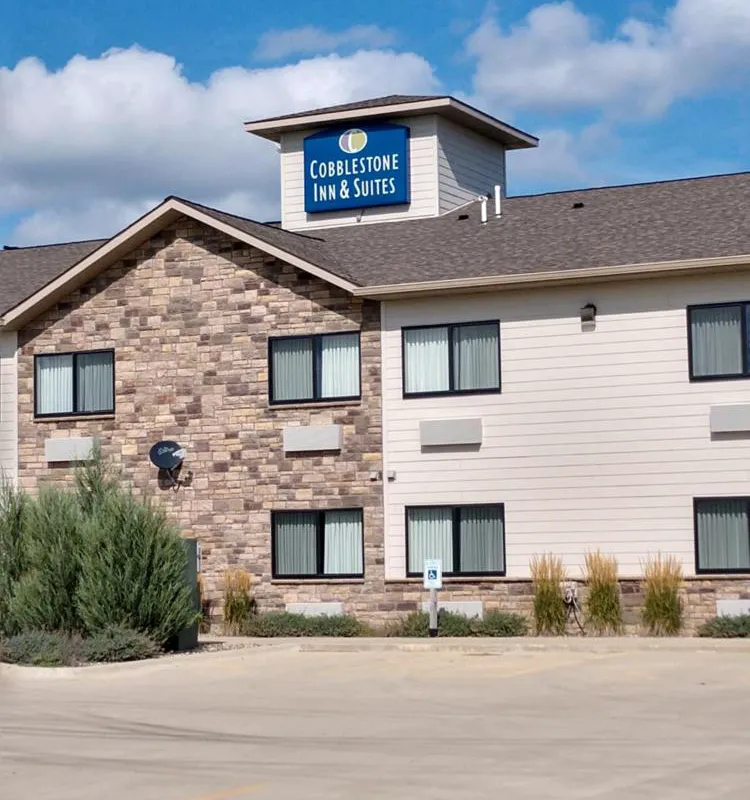 Cobblestone Inn & Suites - Monticello hotel hero
