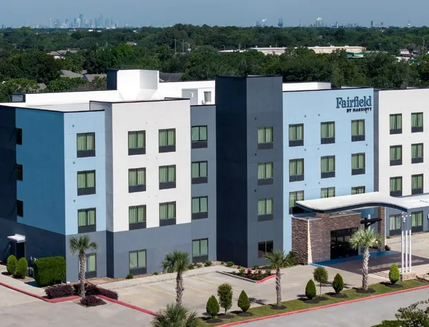 Fairfield Inn & Suites by Marriott Houston Pasadena hotel detail image 1