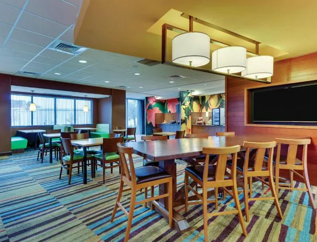 Fairfield Inn & Suites Dunn I-95 hotel detail image 3