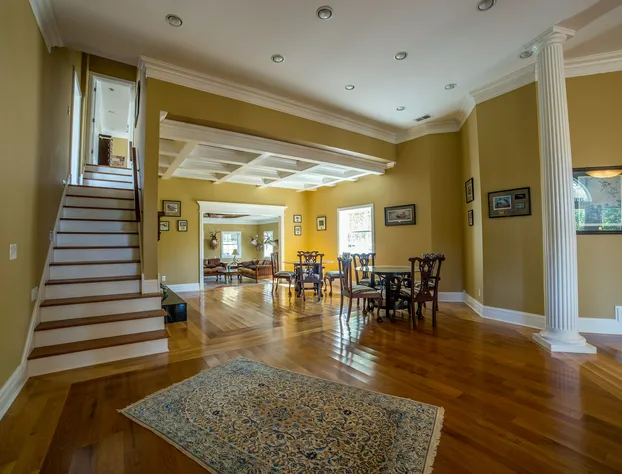 Chateau Annette hotel detail image 3