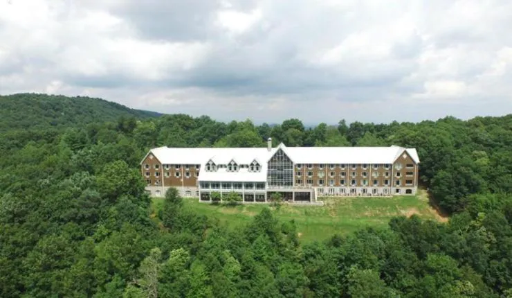 Amicalola Falls State Park & Lodge hotel hero