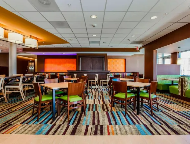 Fairfield Inn & Suites Pecos hotel detail image 1