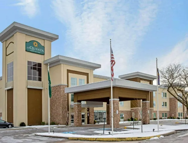 La Quinta Inn & Suites by Wyndham York hotel detail image 4