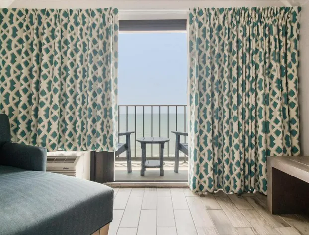 Crystal Coast Oceanfront Hotel hotel detail image 4